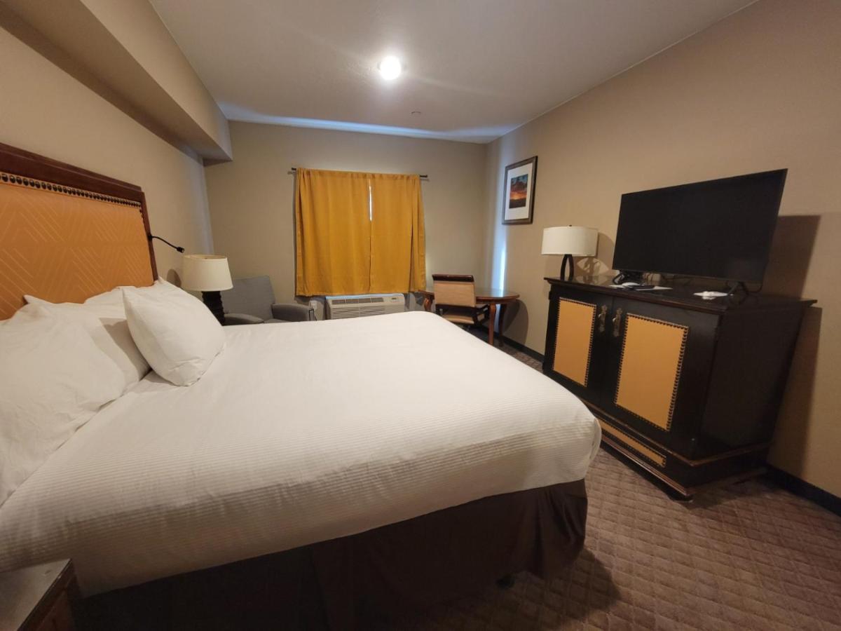 ווסט ילוסטון Wagon Wheel Hotel מראה חיצוני תמונה